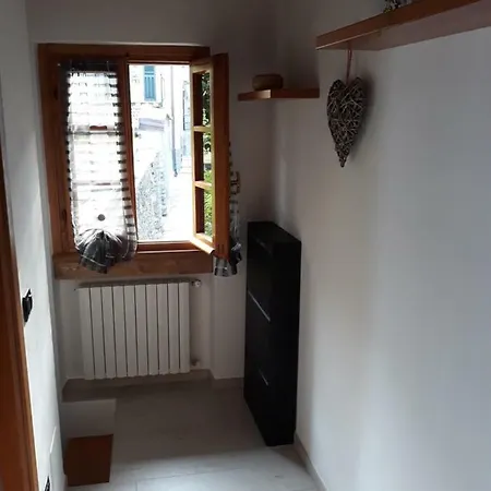 Maison De Denise Lezzeno