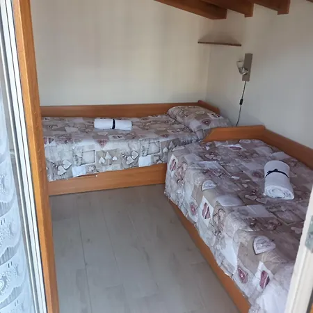 Maison De Denise Holiday home